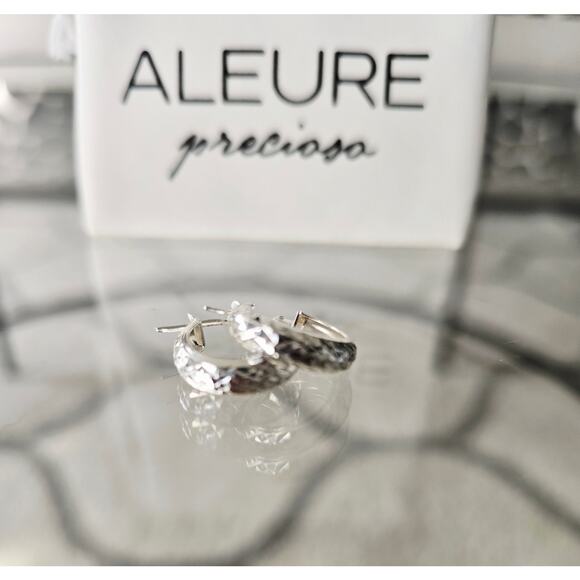 Sterling Sliver Etched Hoop Earrings New - Picture 4 of 4